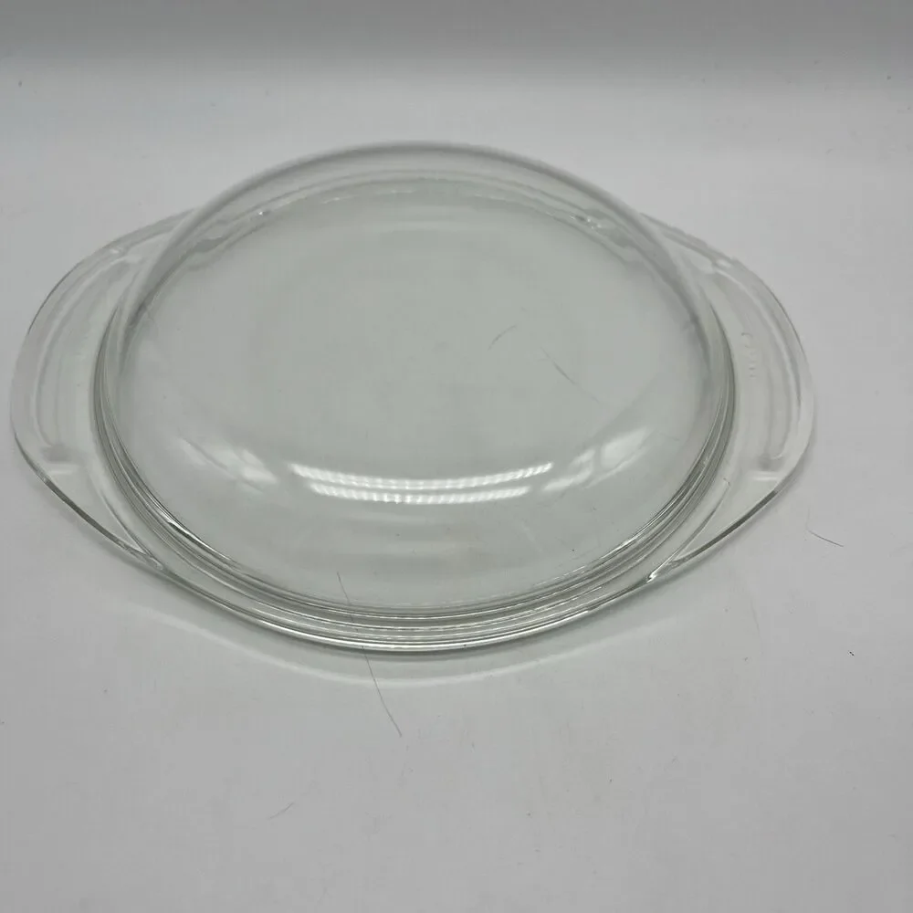 Vintage PYREX 1.5 Qt. Casserole #023 Baking Dish Bowl, Lid #683-C, Sealing Cips