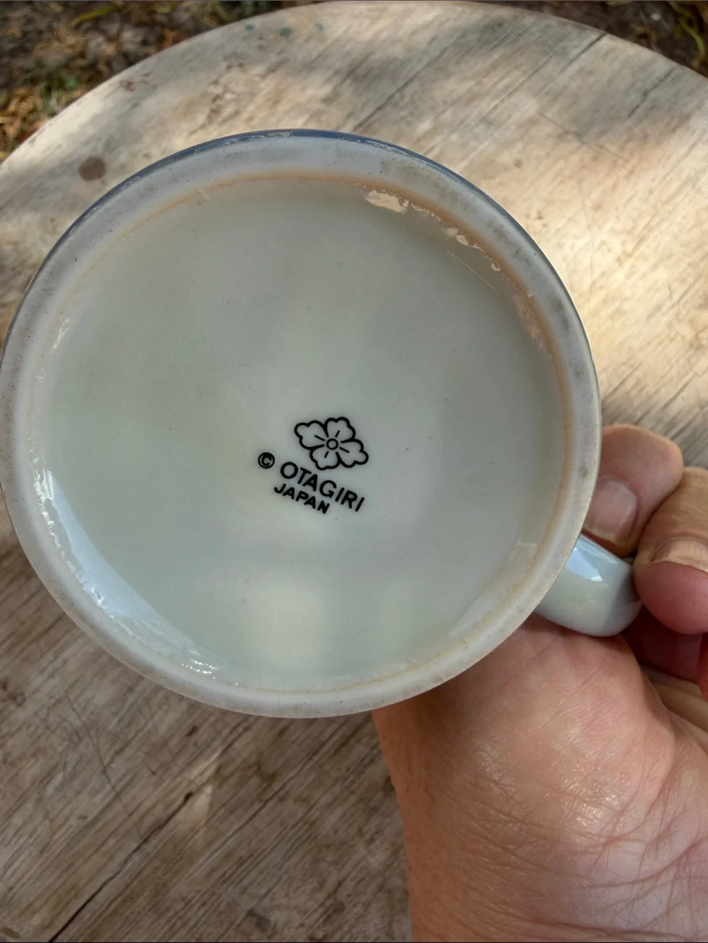 Otagiri Sea Otter Family Ceramic Mug in White and Blue