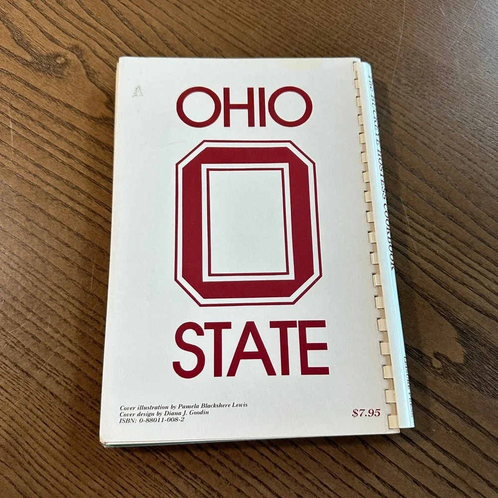 Vintage 1982 Buckeye Hostess Cookbook Ohio State University Women's Club OSU