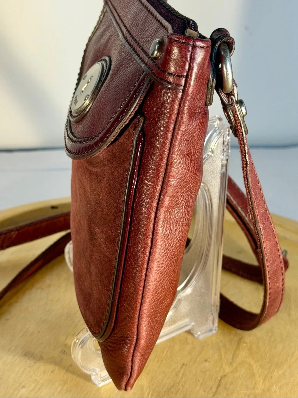 Fossil compact crossbody