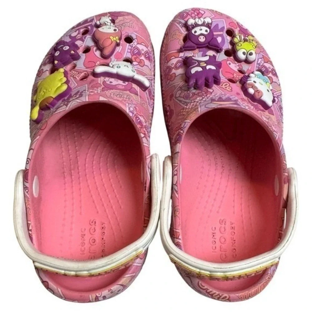 Crocs Clogs Sanrio Hello Kitty Friends Girls 11 Pink Sandals w/9 Jibbitz Charms