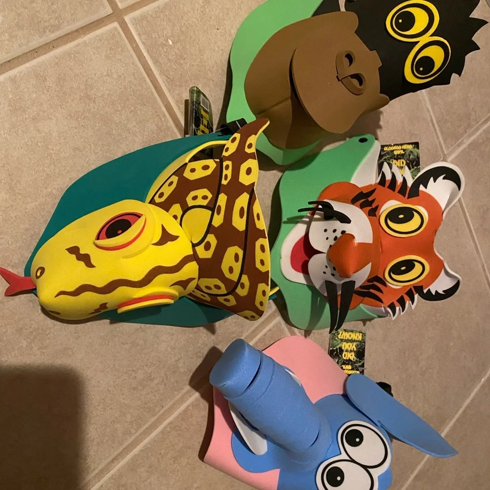 - Animal hats birthday