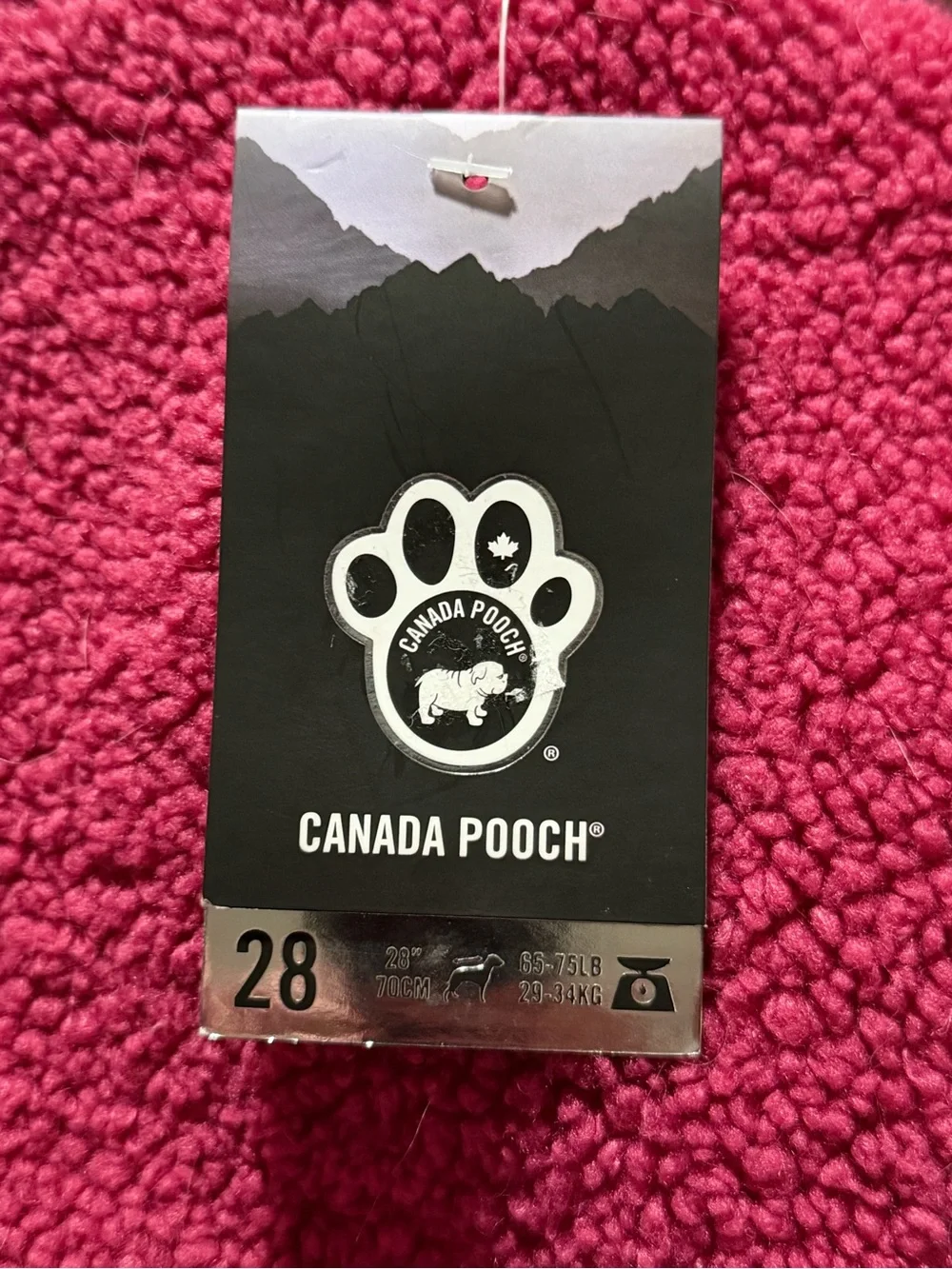 Canada Pooch brand new