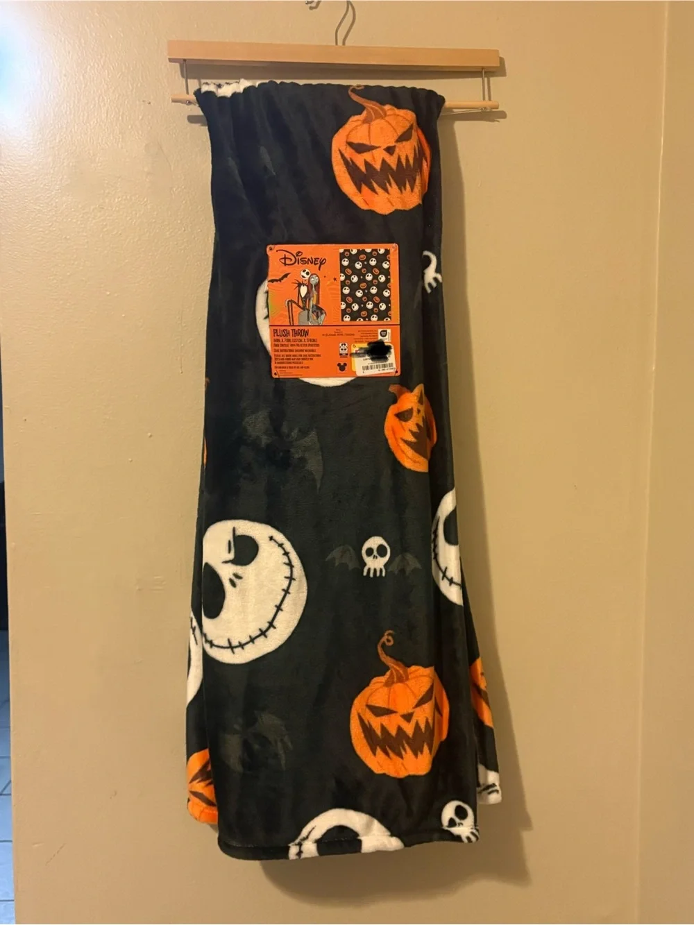 Disney Nightmare before Christmas Halloween oversized throw blanket