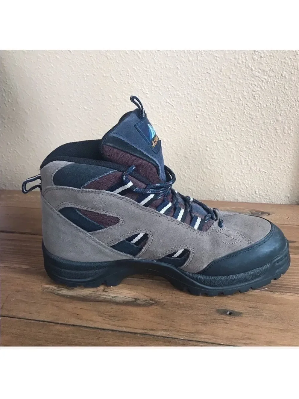 Mt. Everest Gear Sierra unisex hiking boots W11 M9