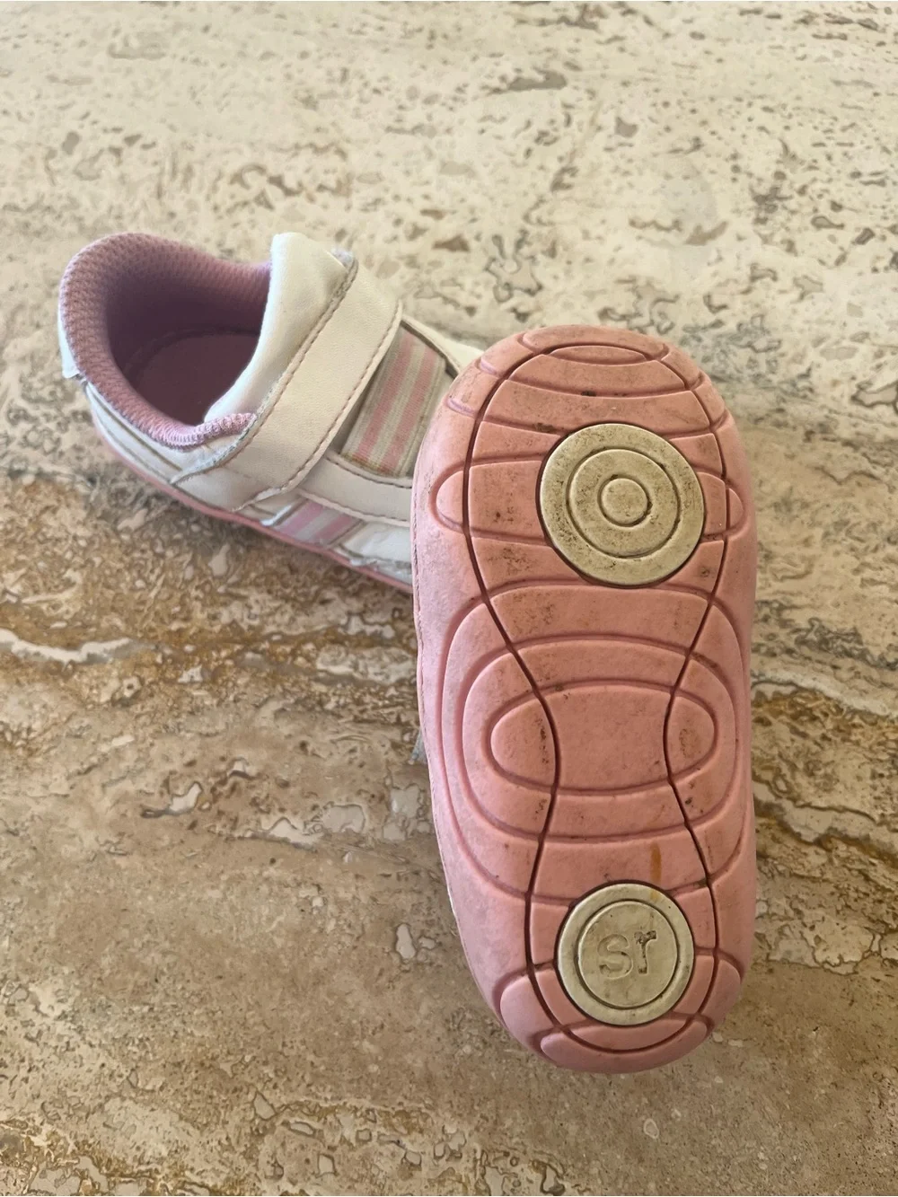 Stride Rite soft accents rite