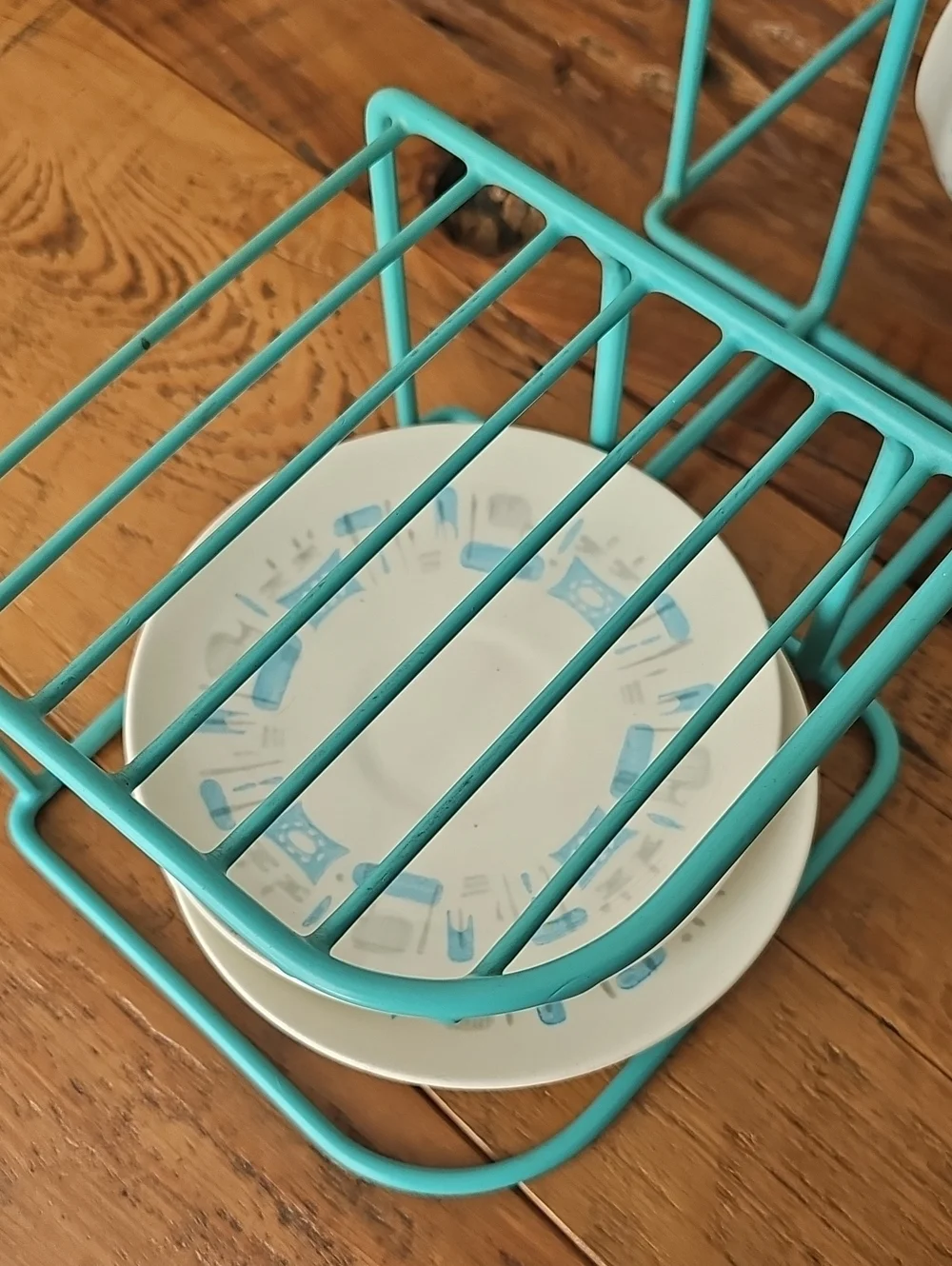 Rubbermaid keep plates