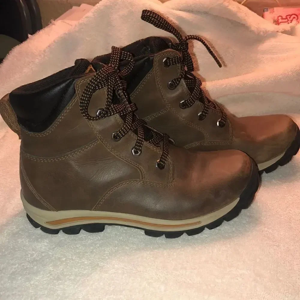 Timberland boots brown