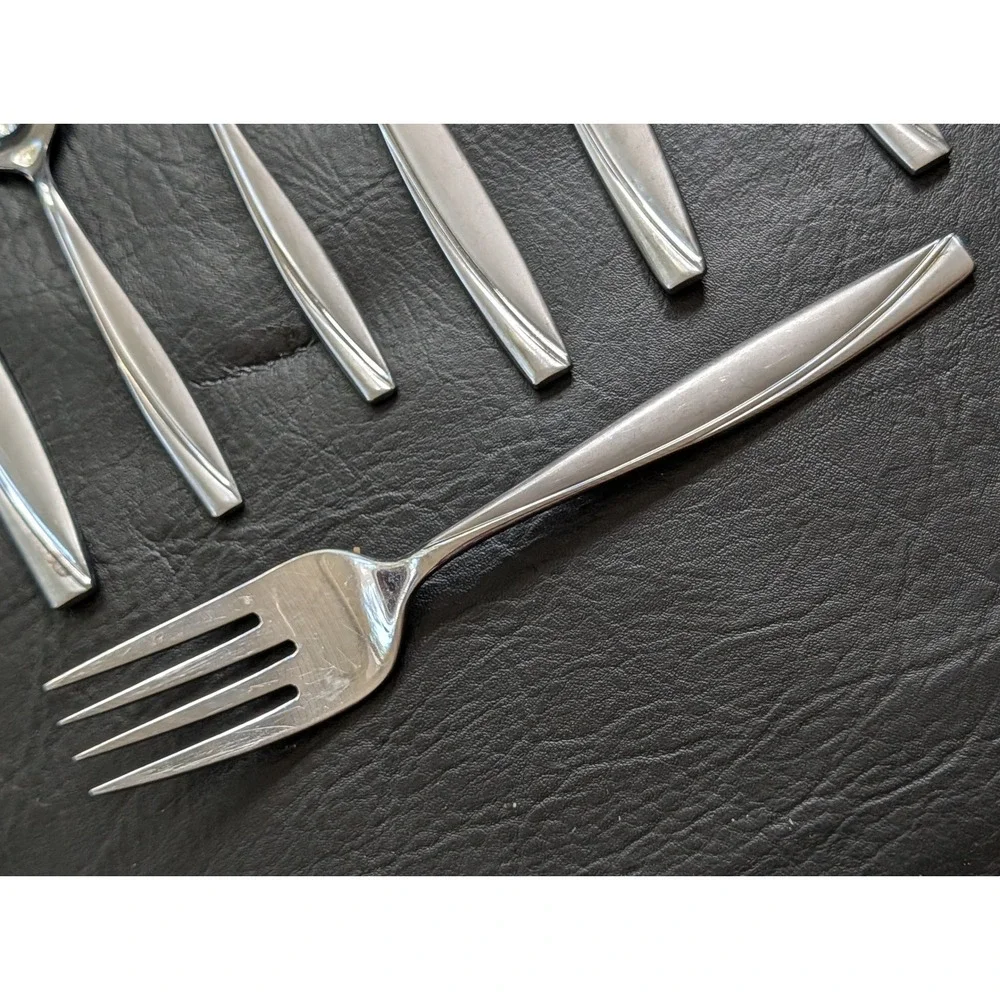 Oneida camlynn stainless