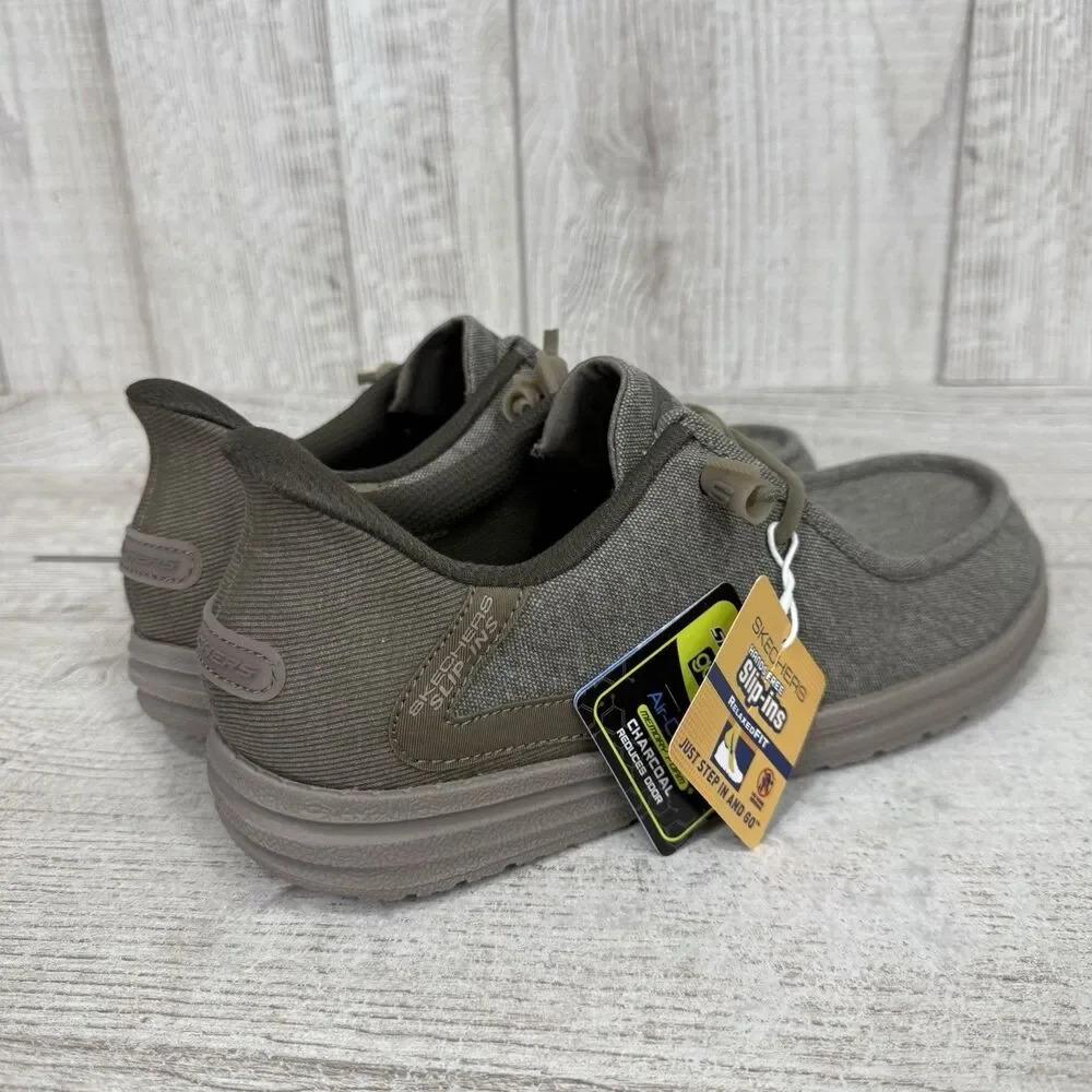 SKECHERS new box