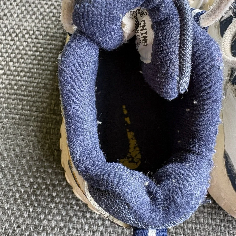 Nike vertical lace