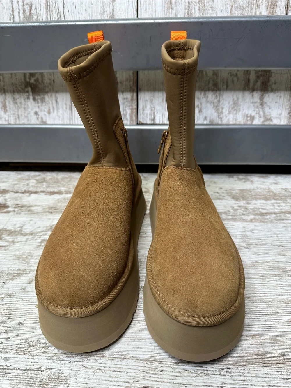 UGG store return
