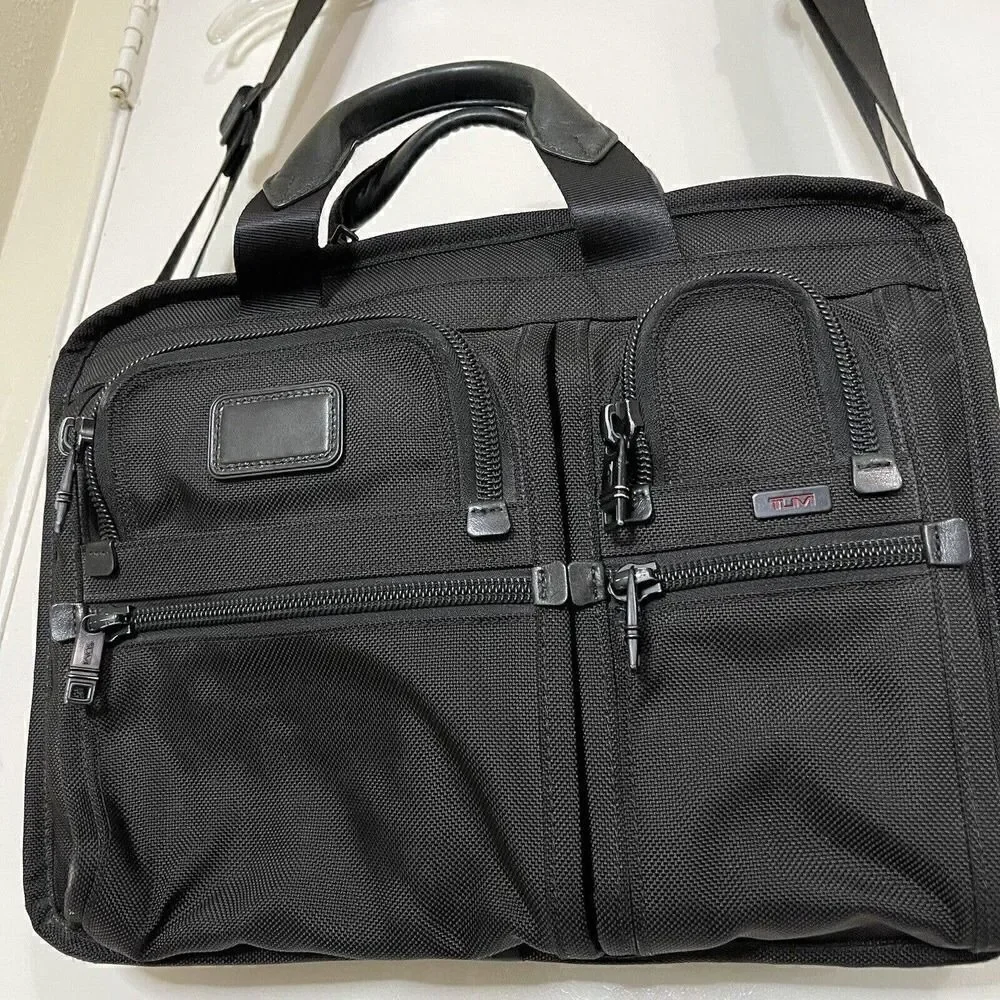 Tumi alpha expandable