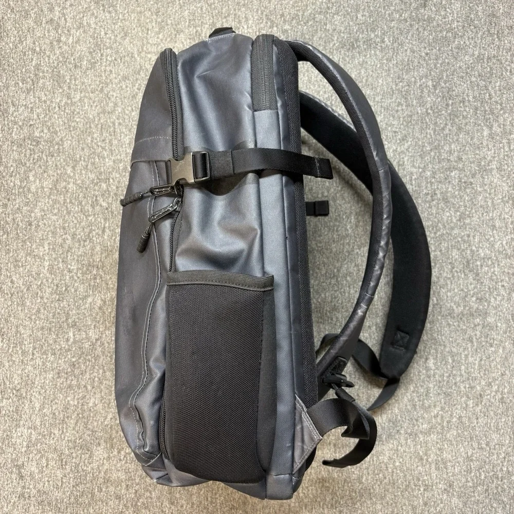 Timbuk2 excellent preowned