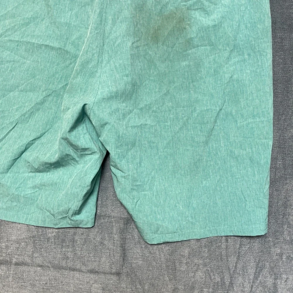 Nike Swim Board Shorts 38 Aqua Green Swoosh Logo Flat Front Slash Pockets Summer