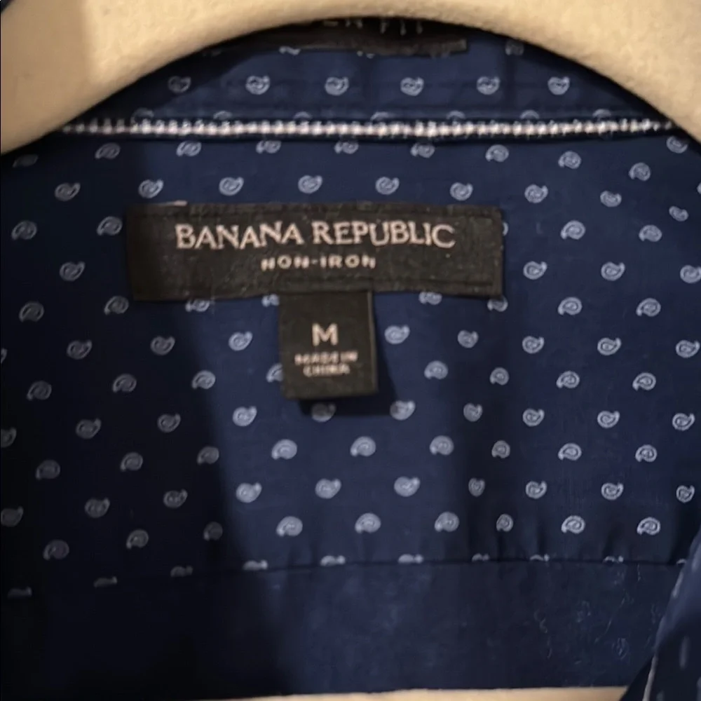Banana Republic Men’s M Navy Paisley Non-Iron Cotton Dress Shirt