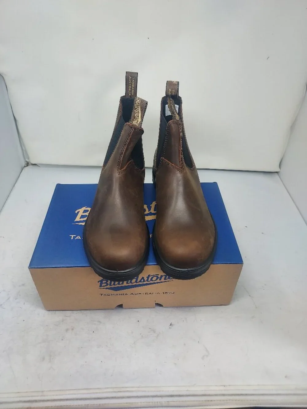 Blundstone mens antique