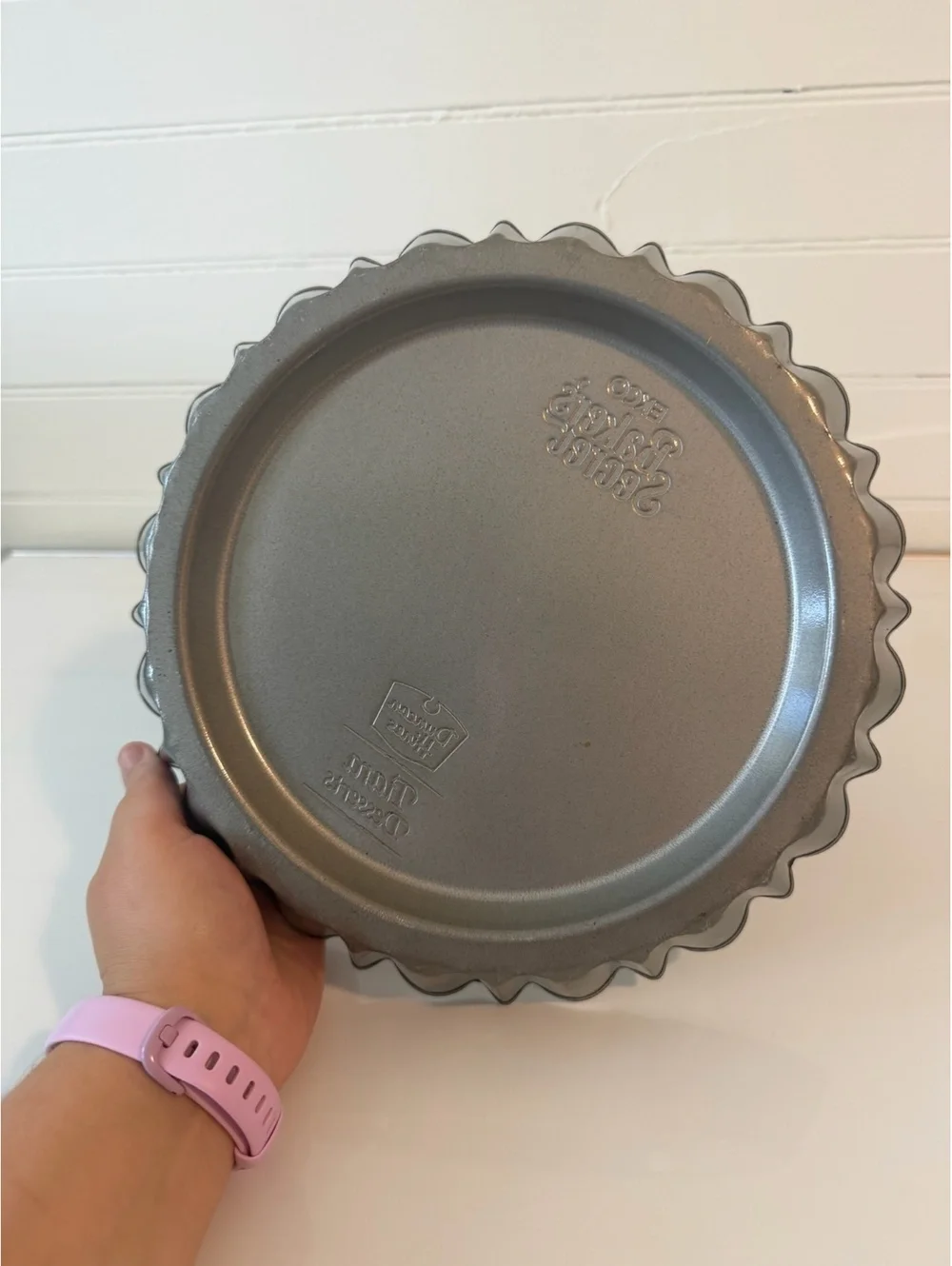 Ekco Baker's Secret Duncan Hines Tiara 10.5