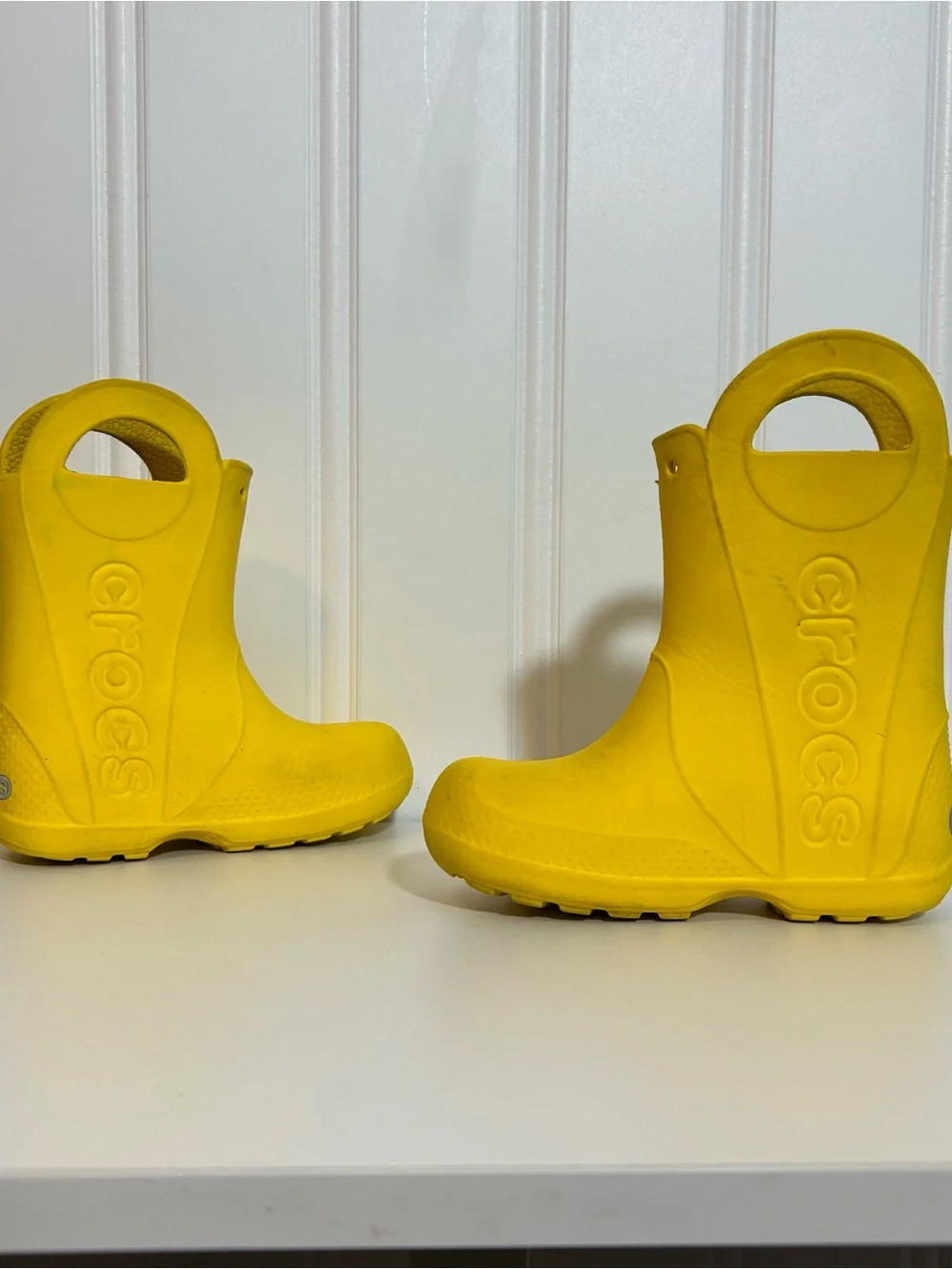 CROCS kids rain