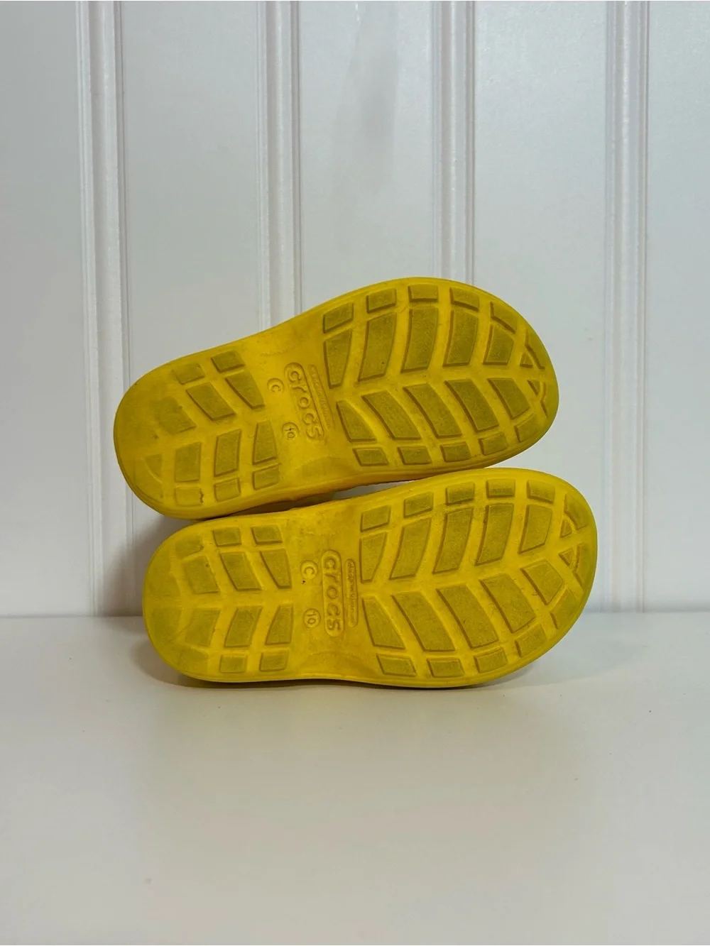 CROCS kids rain