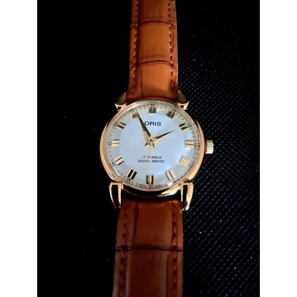 Oris wrist out 36mm