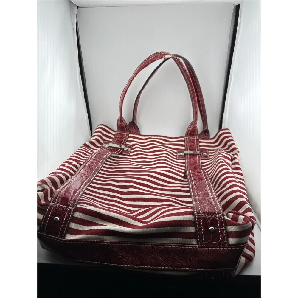 Guess vintage satchel