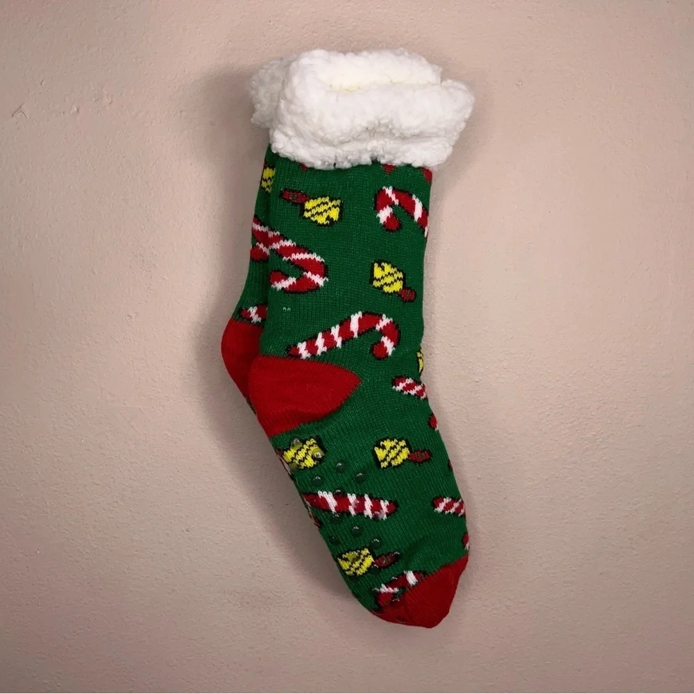 New Holiday Christmas Socks Womens One Size Faux Sherpa Lining Green Bell Candy