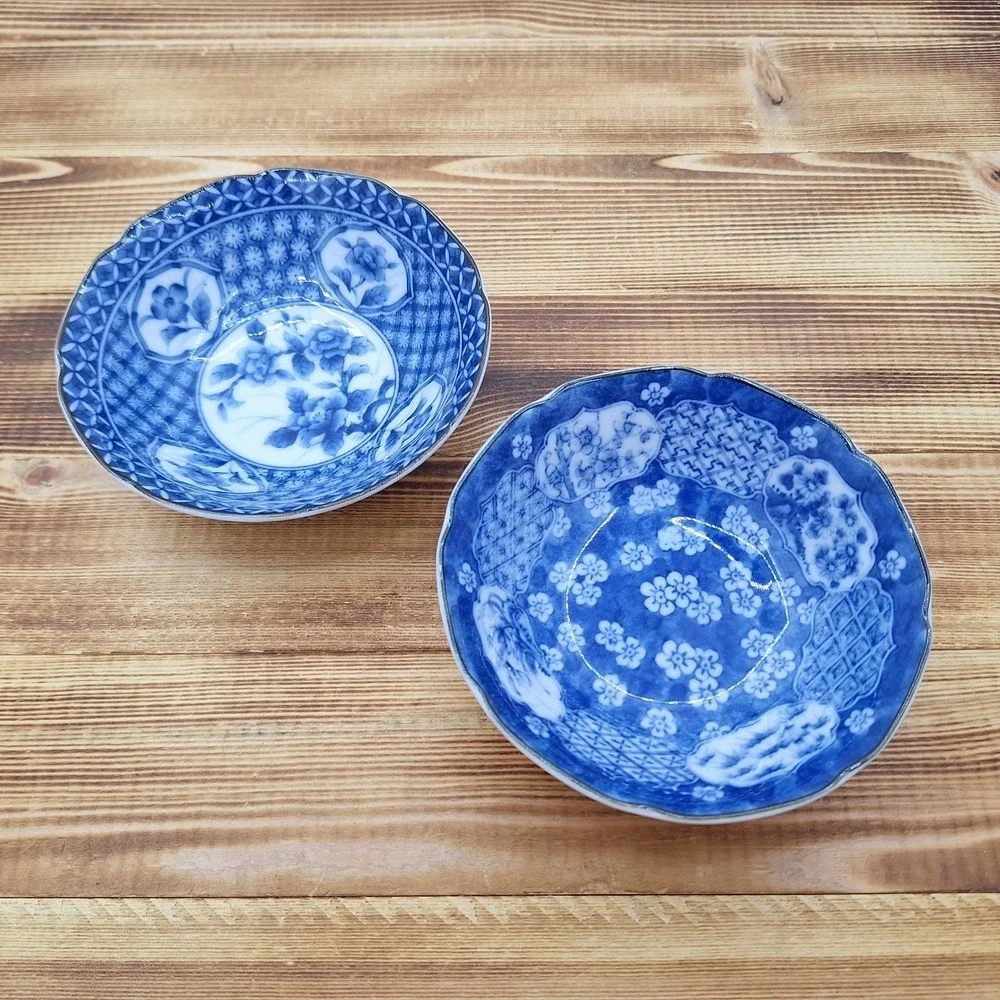 X2 Takahashi San Francisco Japan‎ Small Bowl Floral Blue and White 4.25