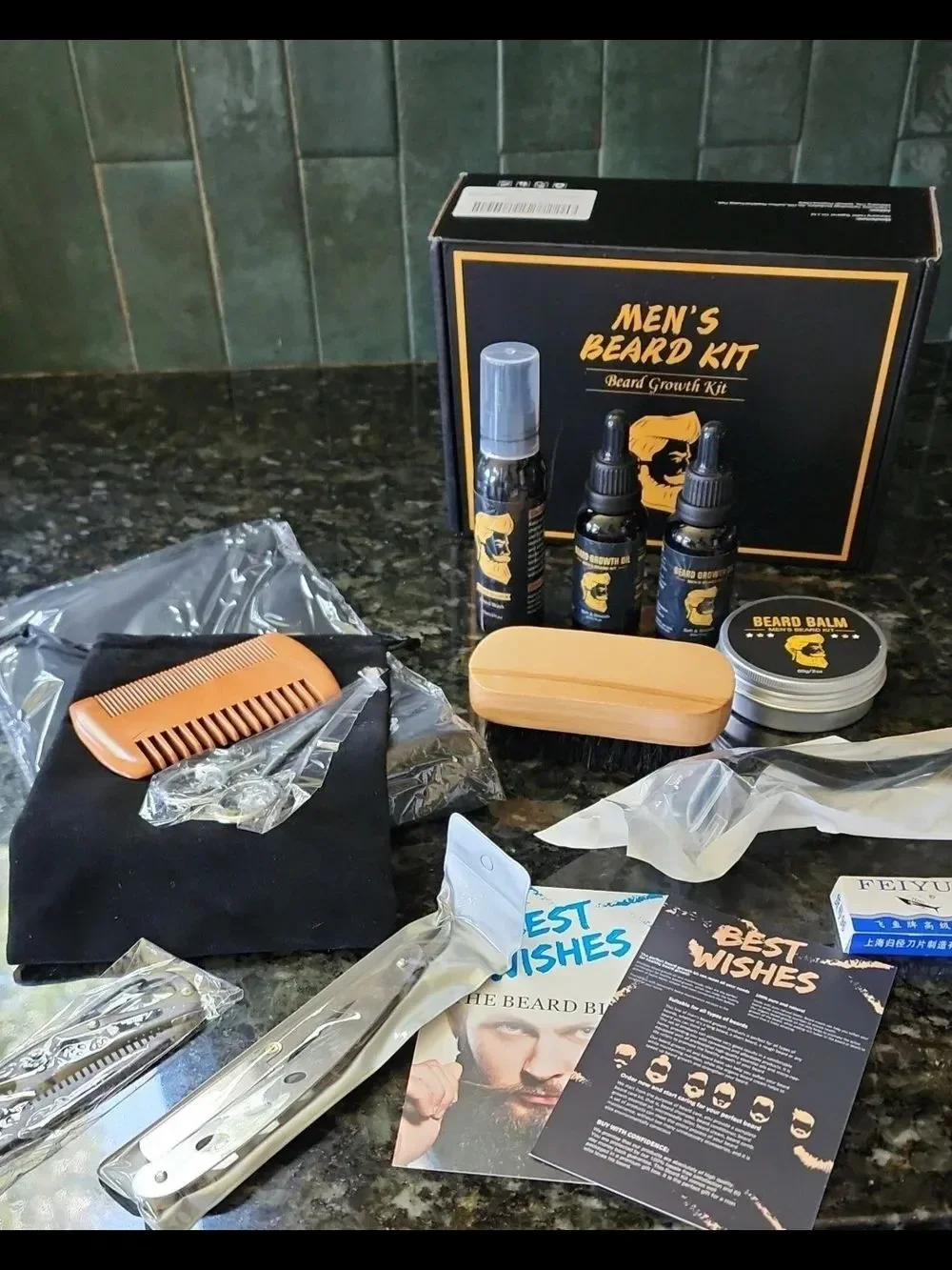 NWOT Men's Beard Kit Essentials
