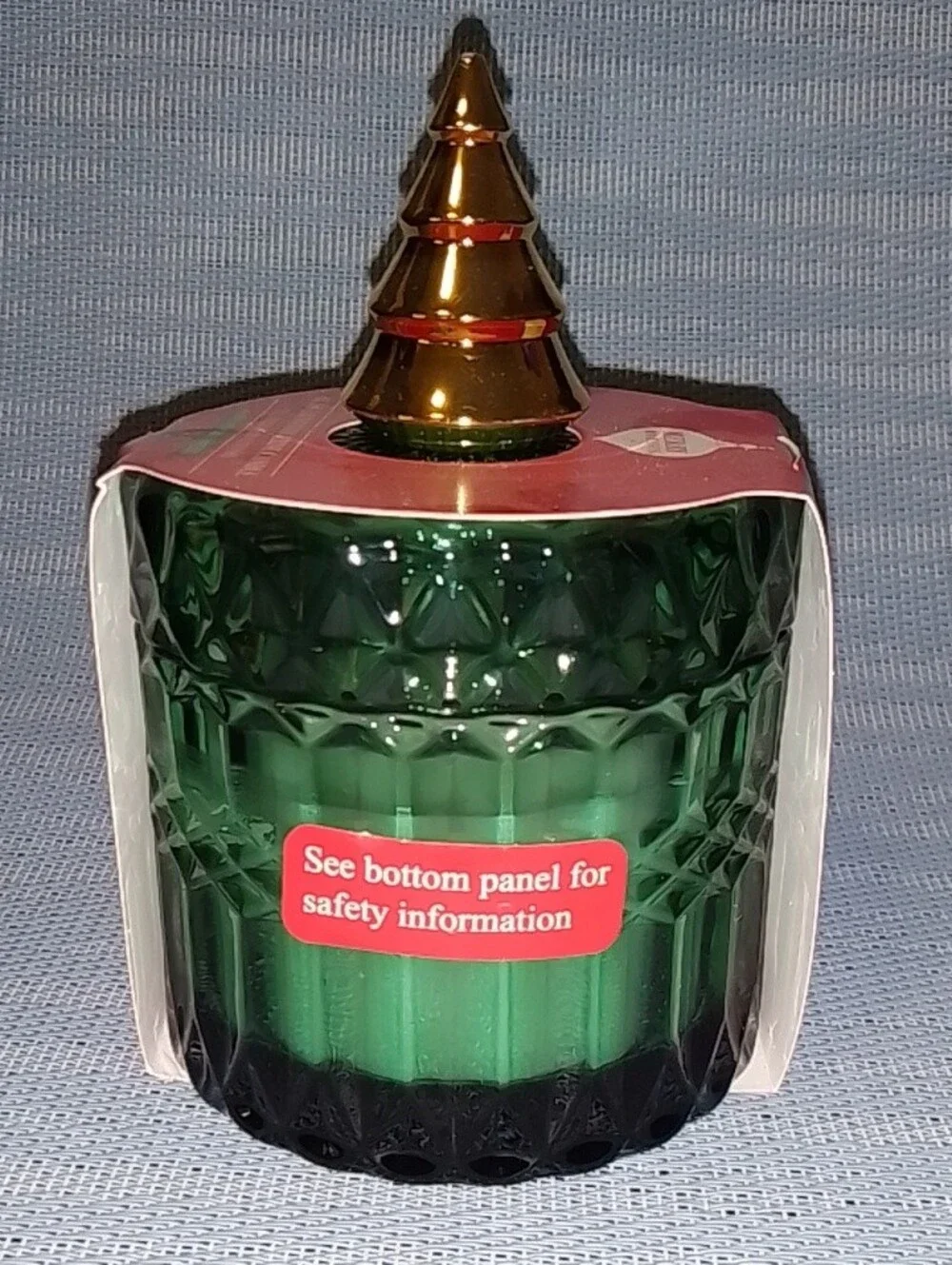 Mountain Pine, Eucalyptus Scented Green Glass Jar Candle with Gold Tree