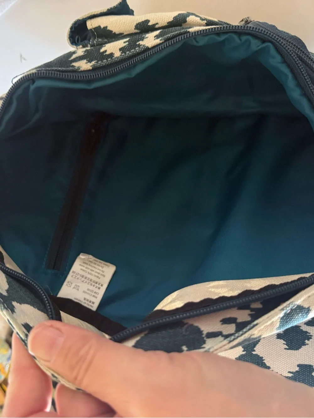 Kavu sling backpack