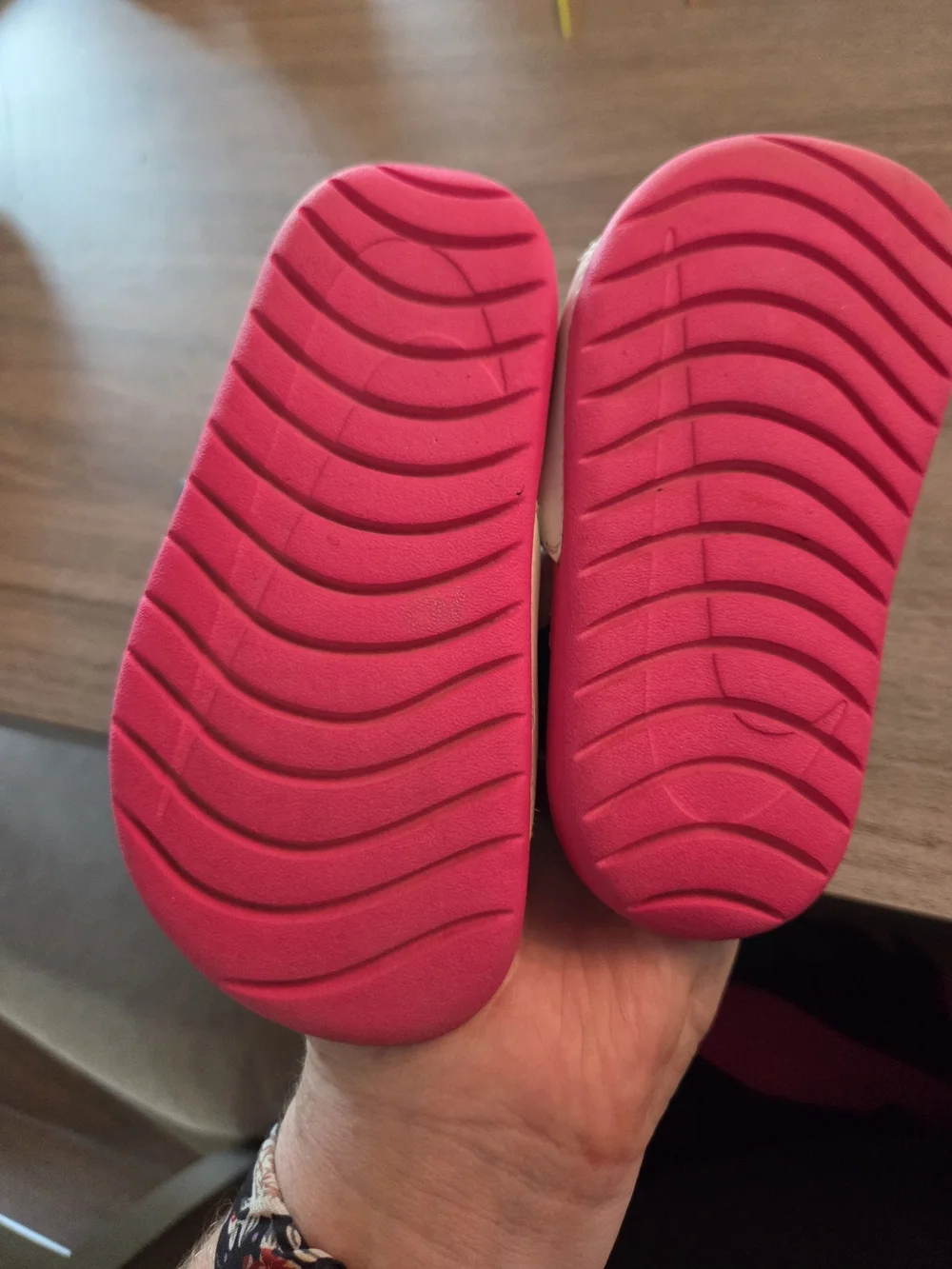 Nike Kids White Strap Pink Footbed Slide Sandals