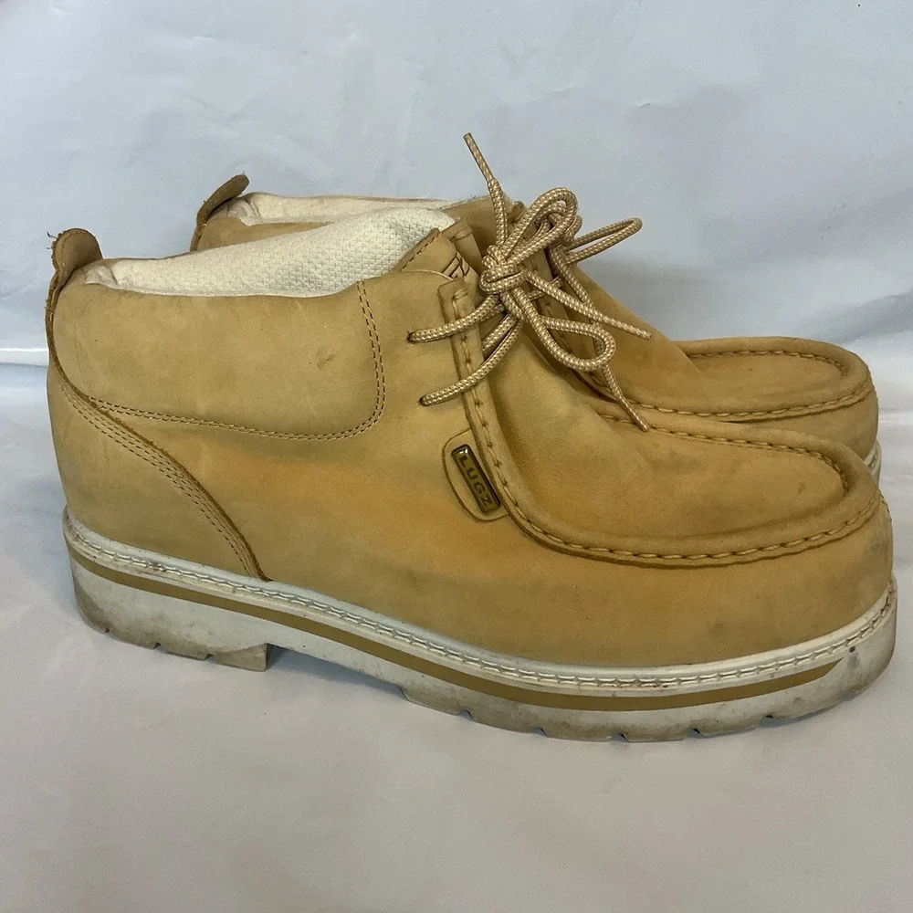 Lugz chukka boots