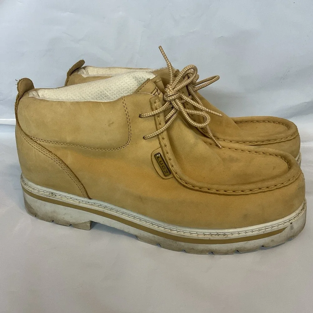 Lugz chukka boots