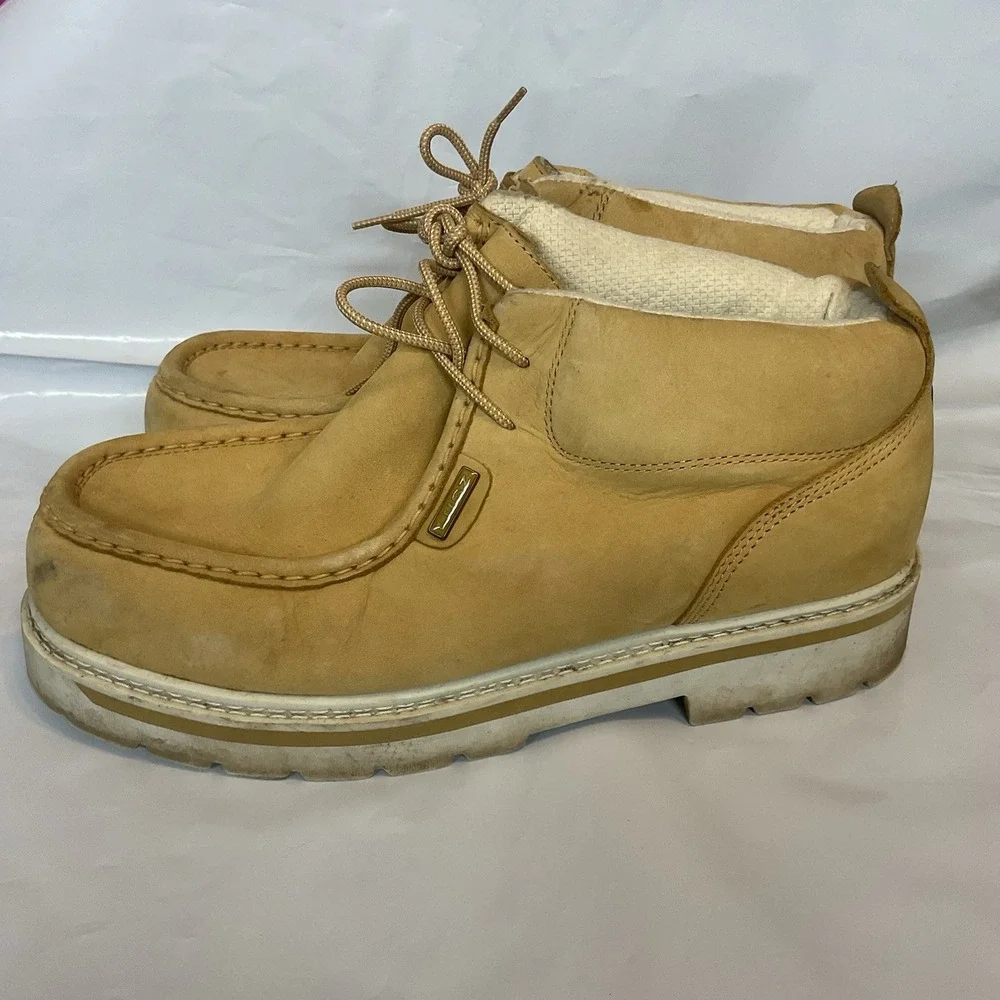 Lugz chukka boots