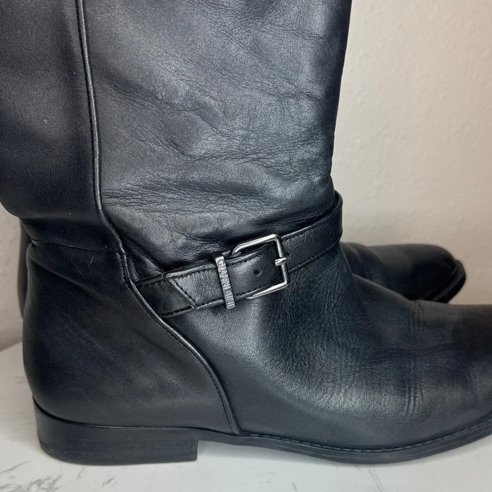 Gianni Bini leather sleek