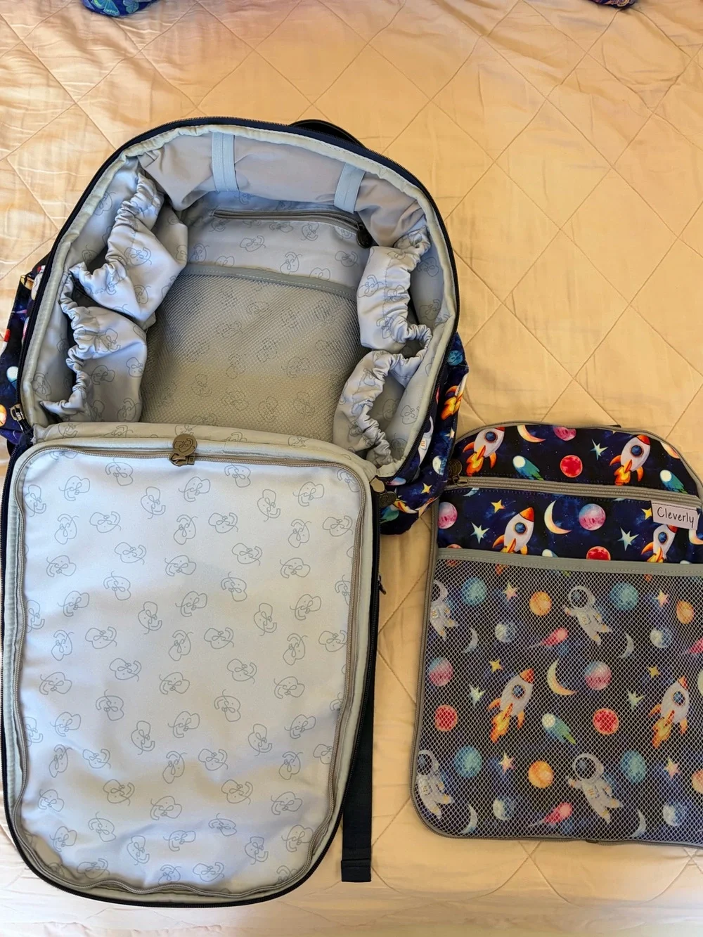 Cleverly zipper needs