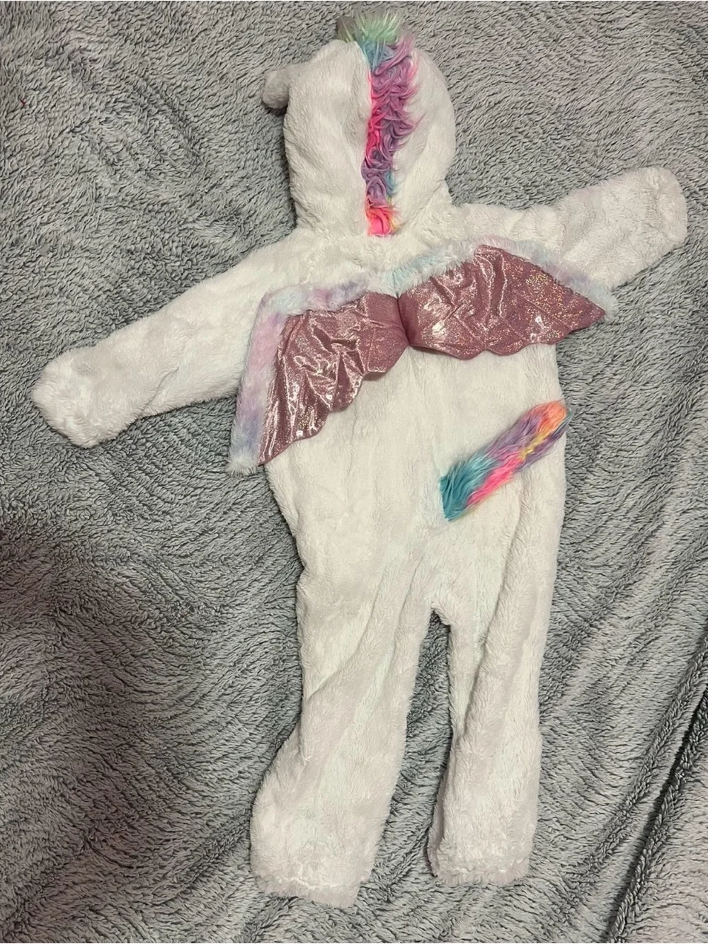 Spirit plush white