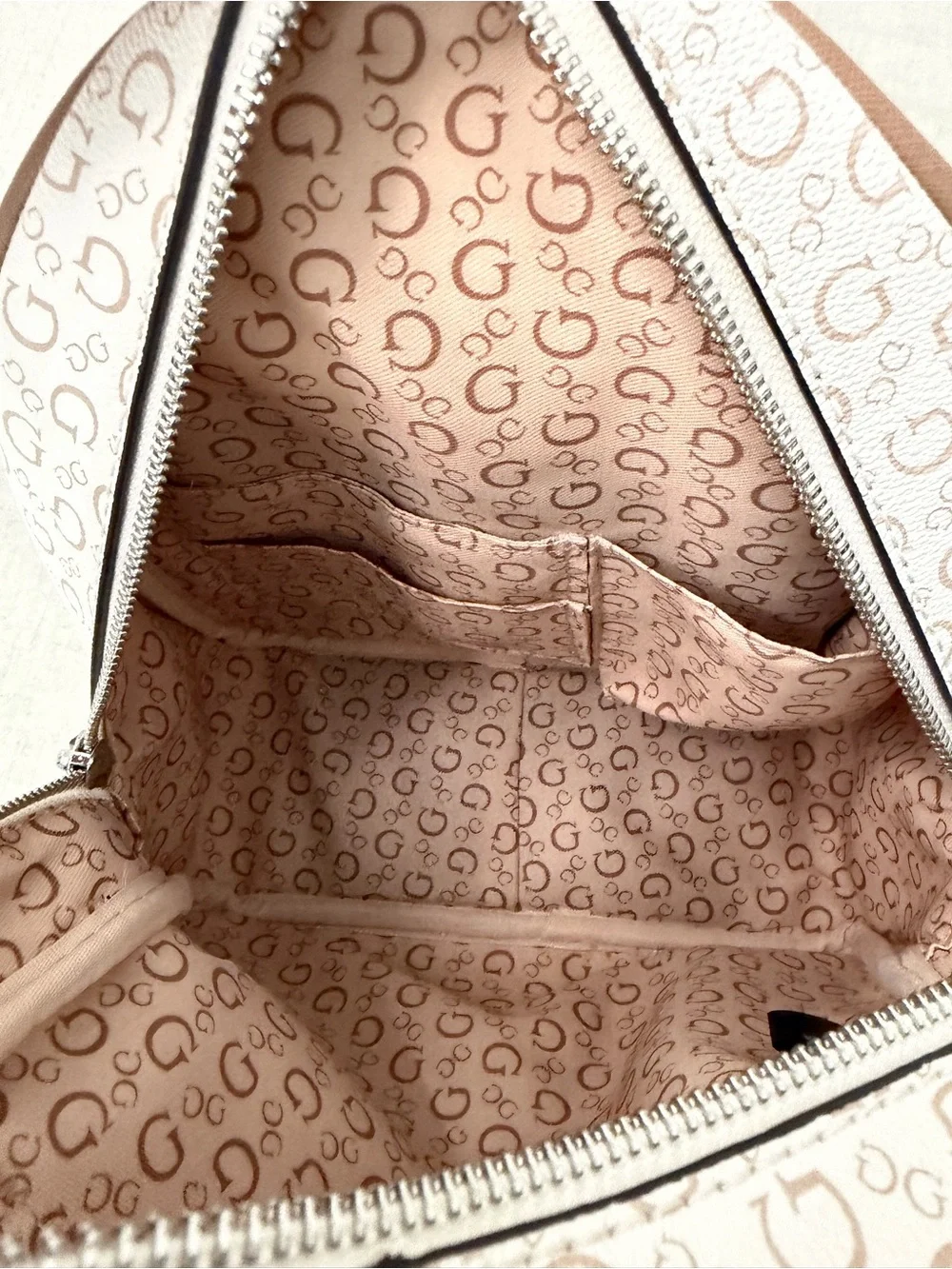 Guess stylish mini