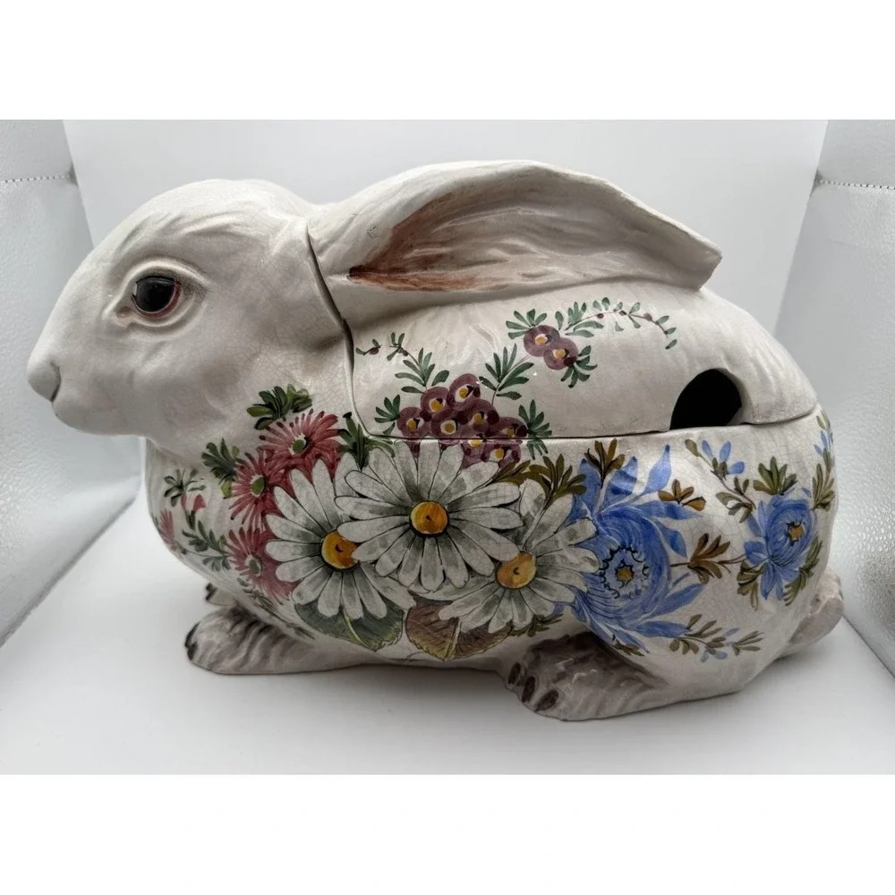 Vintage Bassano Italy Bunny Rabbit Tureen Majolica Floral Easter Centerpiece 12