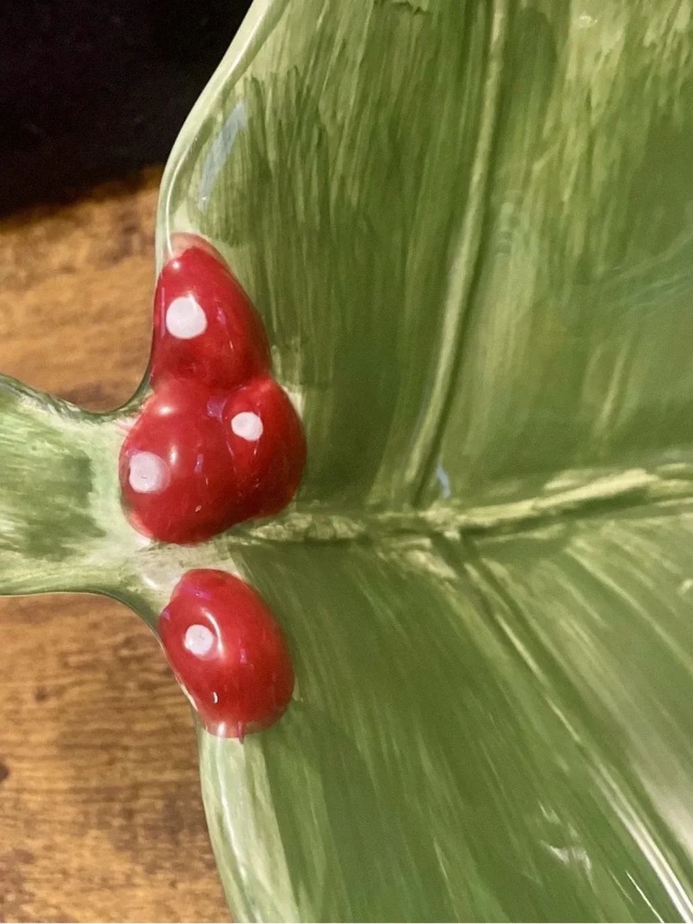 Maxcera Pinecone Holly Leaf Ceramic,Discontinued Vintage Serving Bowl 12x8.5in
