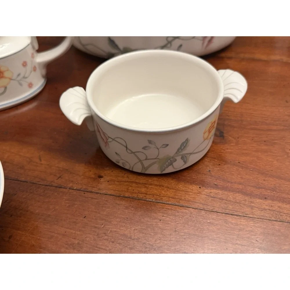 Villeroy & Boch up sale