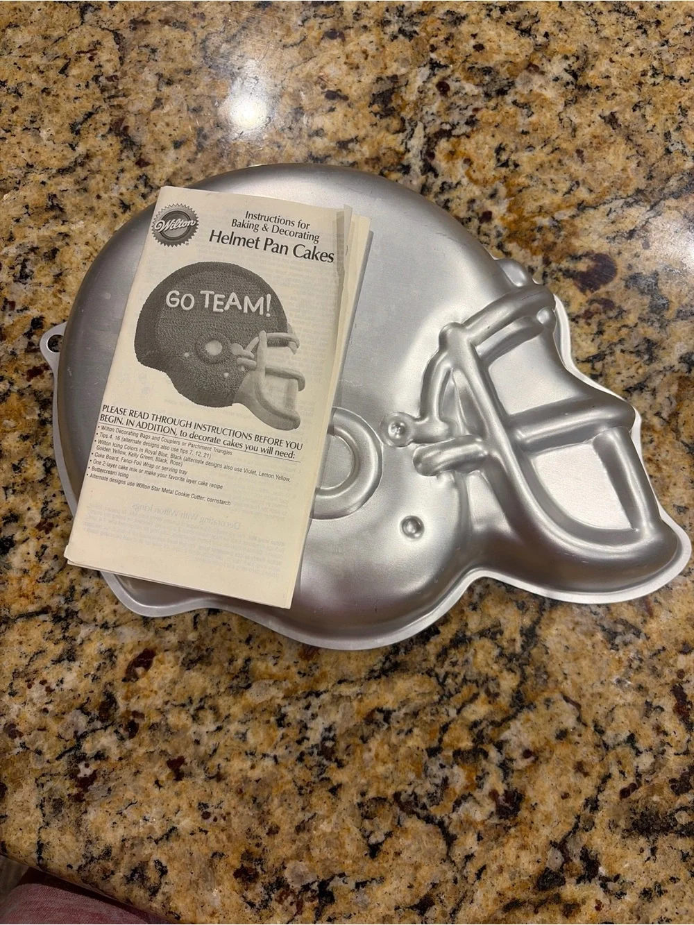 Wilton vintage aluminum