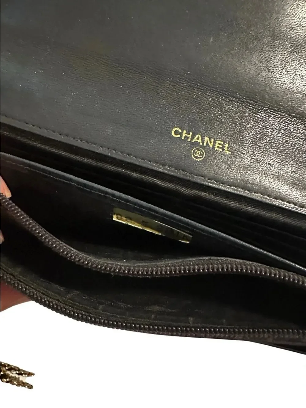 CHANEL elegant clutch