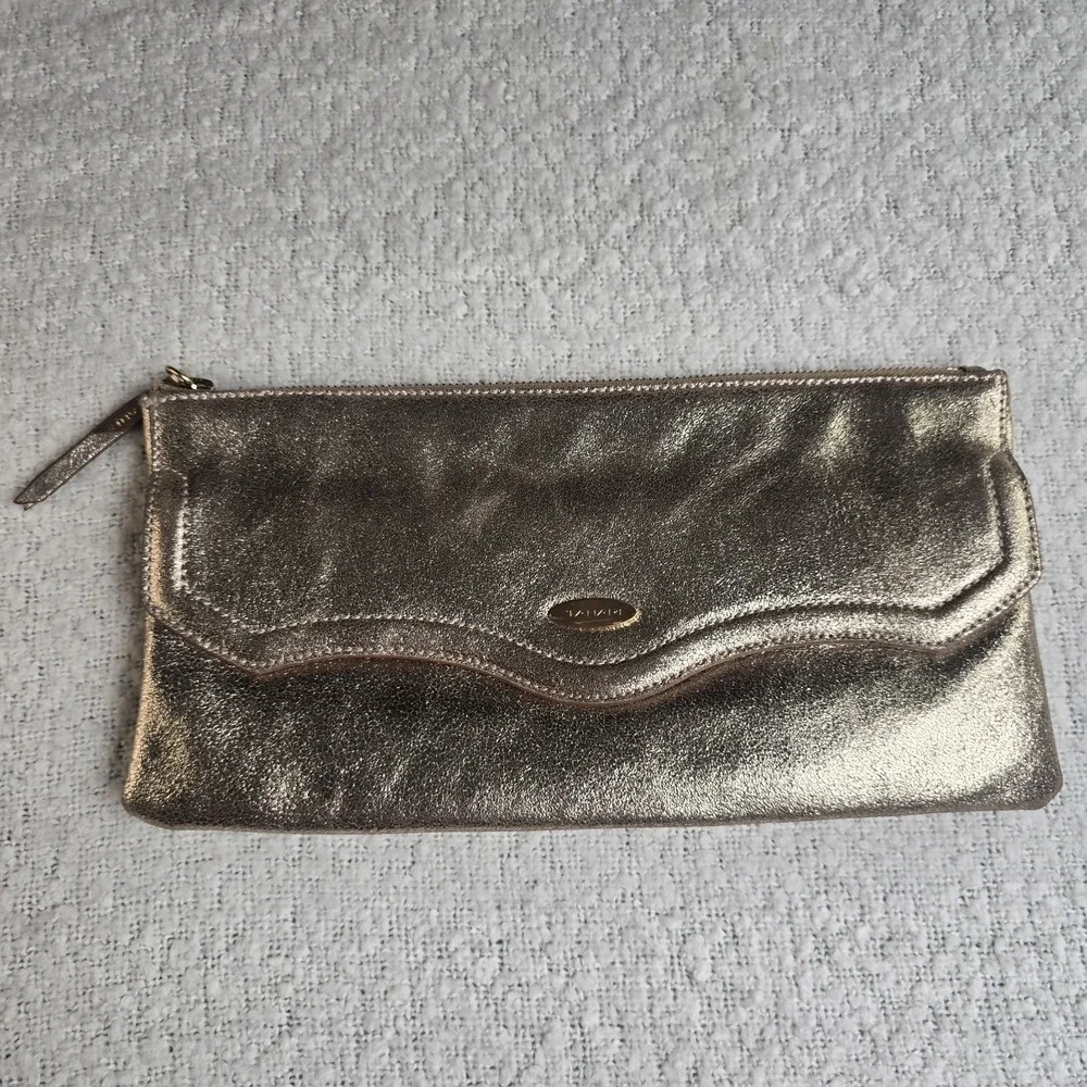 Tahari women clutch