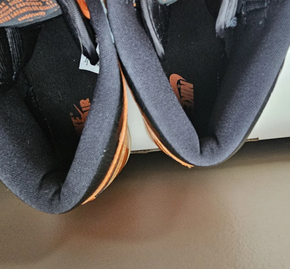 Jordan authentic air