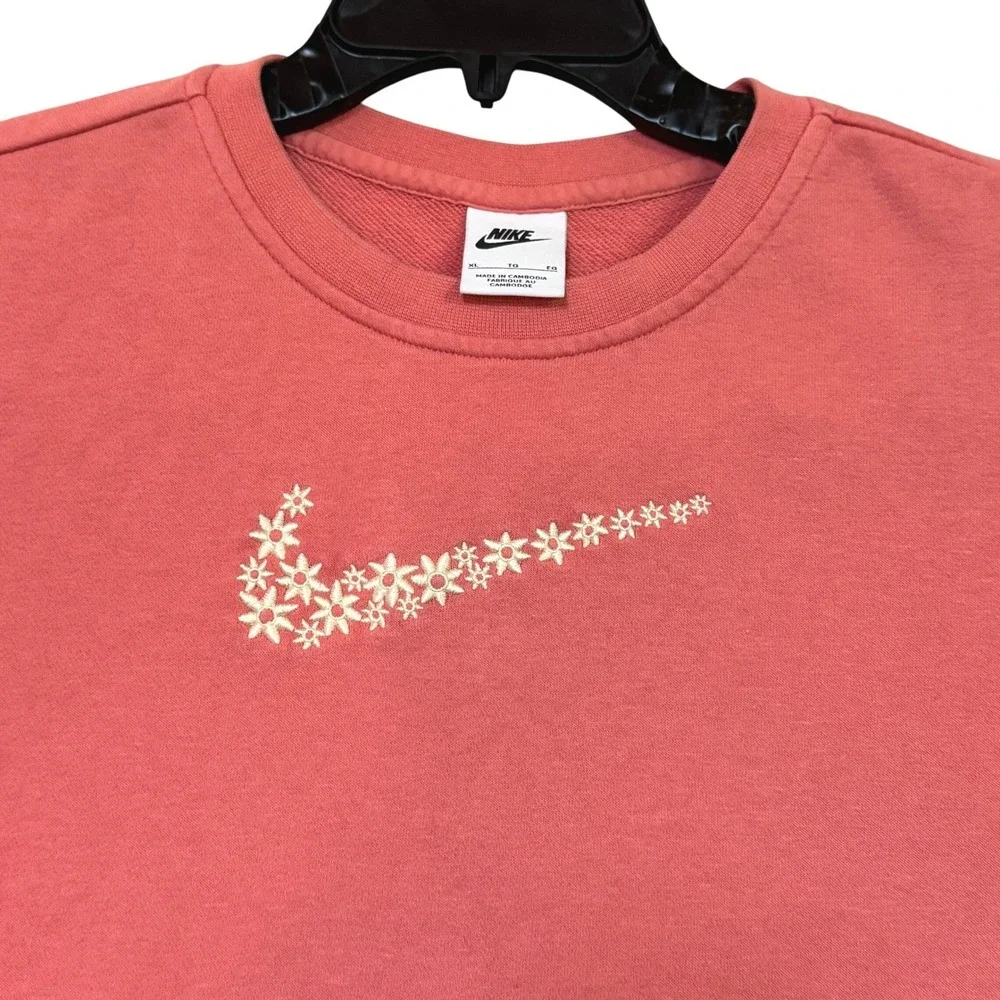 Nike peace embellishment wardrobe