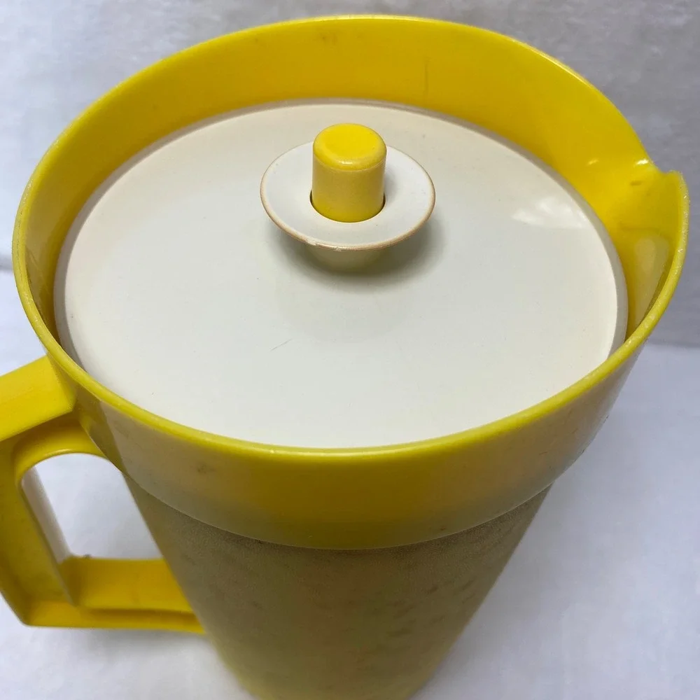 Tupperware this pitcher