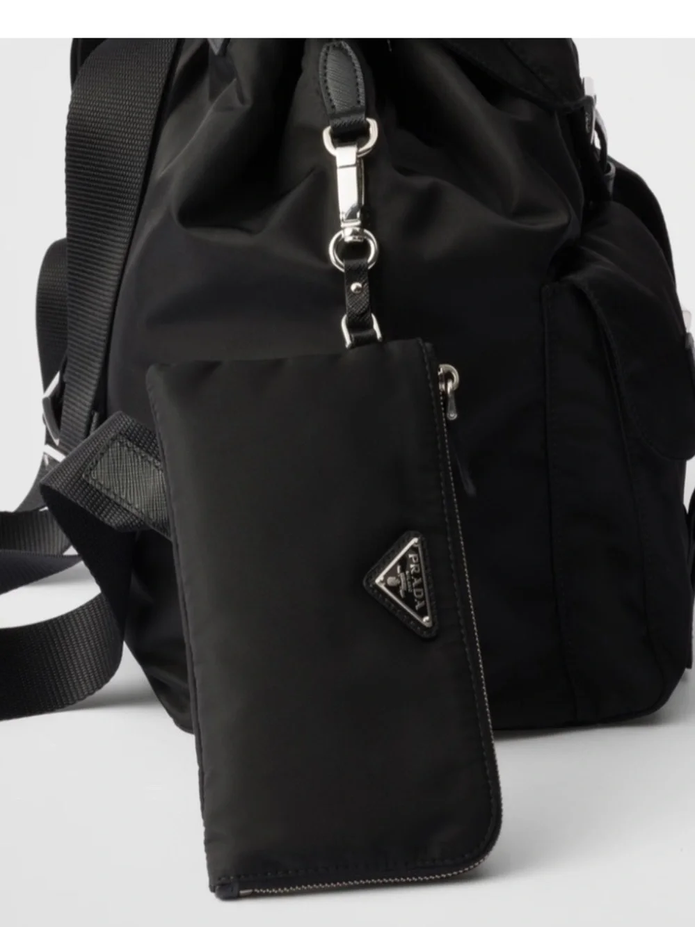 Prada this lightly