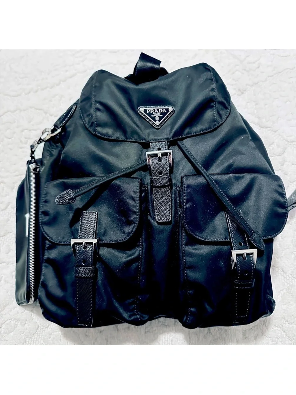 Prada this lightly